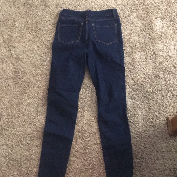 Basic blue jeans - Picture 2 of 2